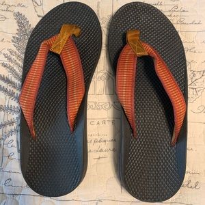 Men’s Chaco Flip Flops - Size 7